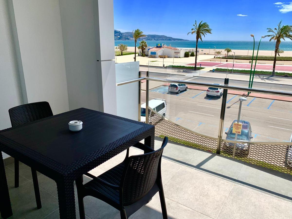 Edifici Valeria Apartment Empuriabrava Ngoại thất bức ảnh