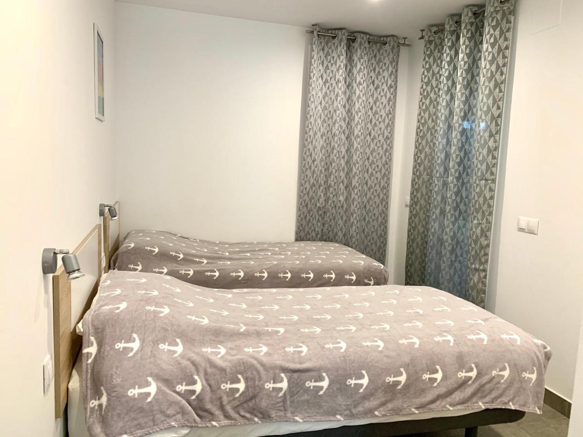 Edifici Valeria Apartment Empuriabrava Ngoại thất bức ảnh